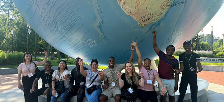 Innovators and technology entrepreneurs from Unisa with students from Chile_teaser.jpg